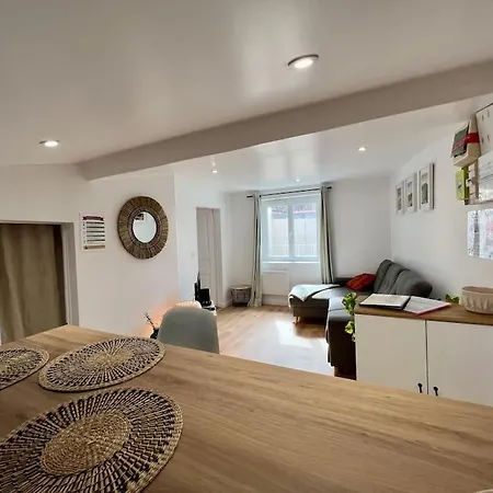 F2 *la Treille* Centre Historique Fd 3p *